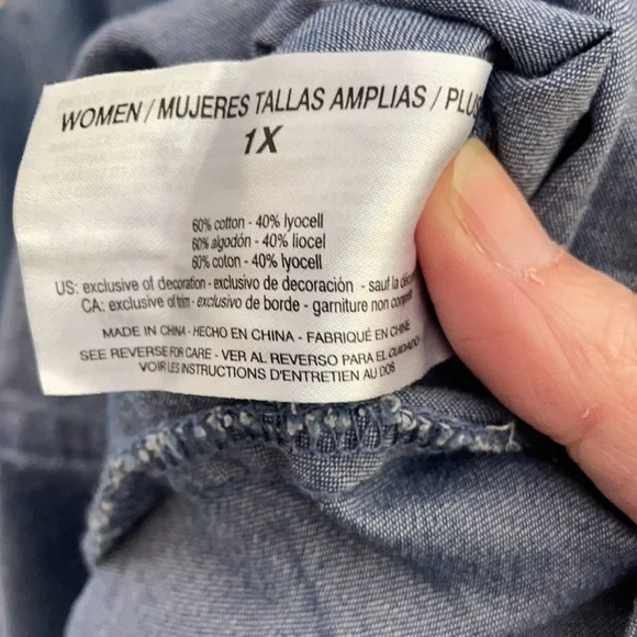 Chambray Tencel Floral Embroidered Tunic 1X - Picture 4 of 4